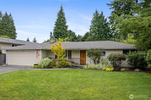 7215 25th St W, University Place, WA 98466