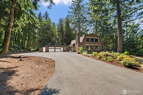 Exterior - 132 Armstrong Rd, Chehalis, WA 98532 photo 5 of 11