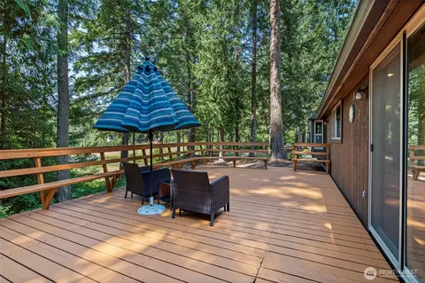 Exterior - 132 Armstrong Rd, Chehalis, WA 98532 photo 8 of 11