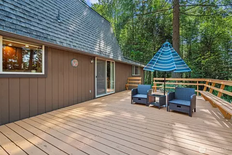 Exterior - 132 Armstrong Rd, Chehalis, WA 98532 photo 7 of 11