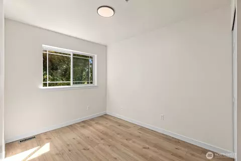 Bedroom - 7508 Tyee Rd, Everett, WA 98203 photo 3 of 5