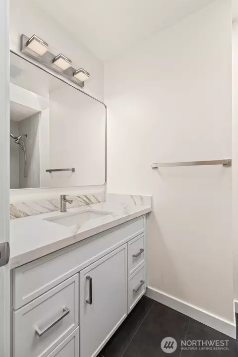 Bath - 7508 Tyee Rd, Everett, WA 98203 photo 3 of 3