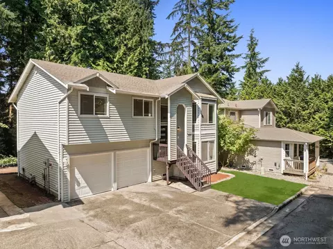 Exterior - 7508 Tyee Rd, Everett, WA 98203 photo 9 of 10