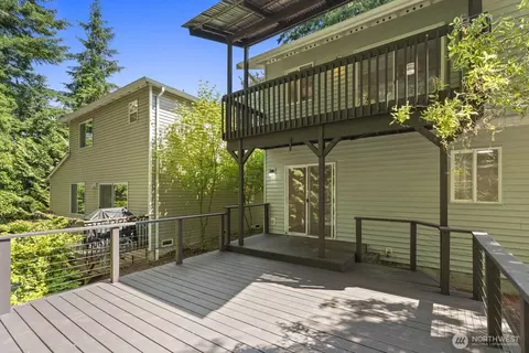Exterior - 7508 Tyee Rd, Everett, WA 98203 photo 7 of 10