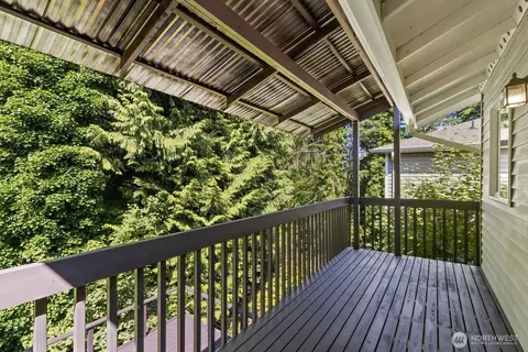 Exterior - 7508 Tyee Rd, Everett, WA 98203 photo 5 of 10