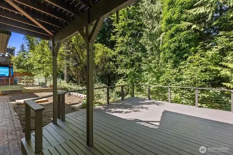 Exterior - 7508 Tyee Rd, Everett, WA 98203 photo 3 of 10
