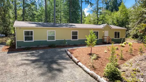 3013 NW Four Wheel Dr, Seabeck, WA 98380