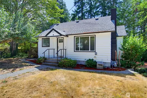 4107 Madrona Dr SE, Port Orchard, WA 98366