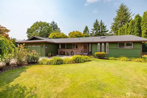 18182 W Chinook Dr, Burlington, WA 98233