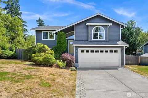 3610 Lemon Grove Dr, Bellingham, WA 98226