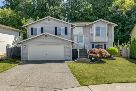 17615 Topper Ct, Arlington, WA 98223
