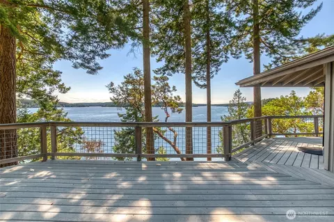 Exterior - 1307 Spring Point Rd, Deer Harbor, WA 98243 photo 4 of 7