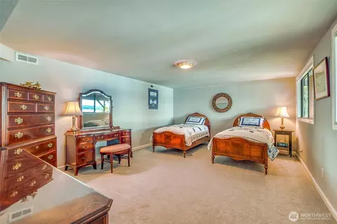 Bedroom - 1307 Spring Point Rd, Deer Harbor, WA 98243 photo 6 of 6