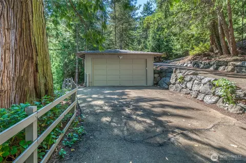 Exterior - 1307 Spring Point Rd, Deer Harbor, WA 98243 photo 5 of 7