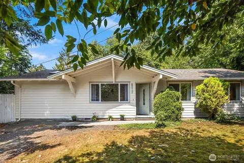 8012 NE 128th St, Kirkland, WA 98034