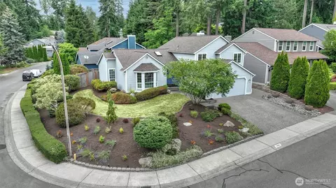 23900 SE 42nd Pl, Issaquah, WA 98029