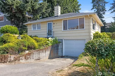 1013 N 33rd Pl, Renton, WA 98056