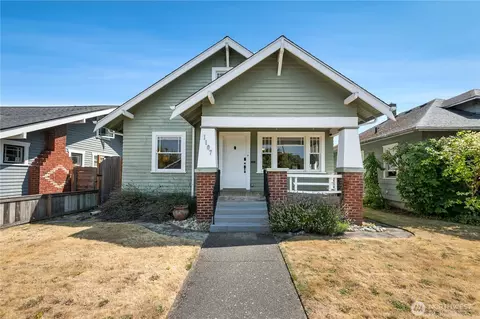 1107 N Anderson St, Tacoma, WA 98406