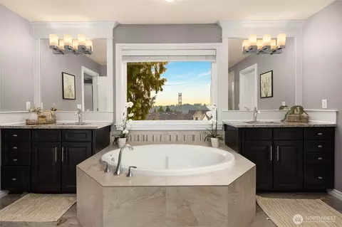Bath - 20213 126th Ave NE, Bothell, WA 98011 photo 2 of 5