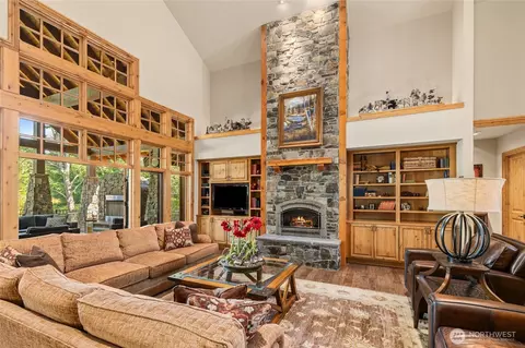 Living - 1752 Ruby King Loop, Cle Elum, WA 98922 photo 1 of 5
