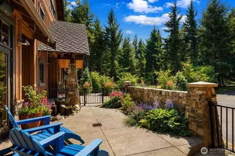Exterior - 1752 Ruby King Loop, Cle Elum, WA 98922 photo 5 of 9