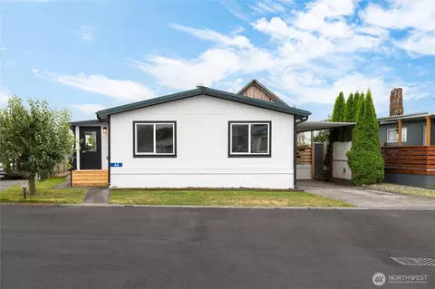 701 S Main St #44, Coupeville, WA 98239