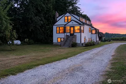 11174 Sterling Rd, Sedro Woolley, WA 98284