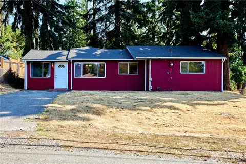 835 SW 306th St, Federal Way, WA 98023