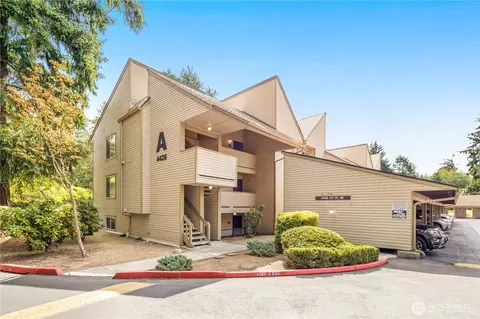 4426 147th Pl NE #A-10, Bellevue, WA 98007