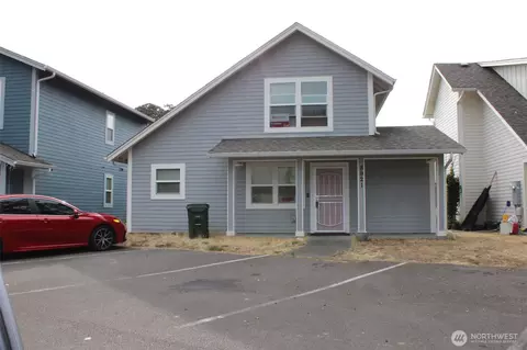 8921 Commercial St SW, Lakewood, WA 98498