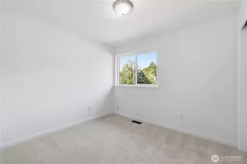 Bedroom - 1228 223rd St SW, Bothell, WA 98021 photo 1 of 5