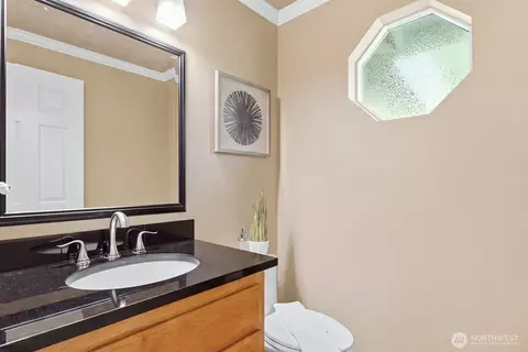 Bath - 1824 Mill Pointe Dr SE, Mill Creek, WA 98012 photo 5 of 5