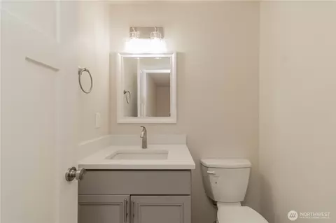 Bath - 17520 6th Ave Ct E, Spanaway, WA 98387 photo 3 of 3