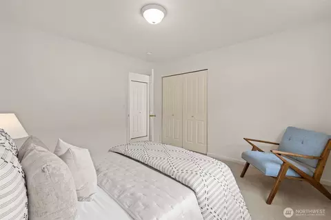 Bedroom - 17617 31st Dr SE, Bothell, WA 98012 photo 7 of 9