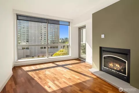 10610 NE 9th Pl #903, Bellevue, WA 98004