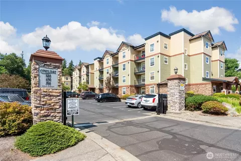 690 32nd St #B107, Bellingham, WA 98225
