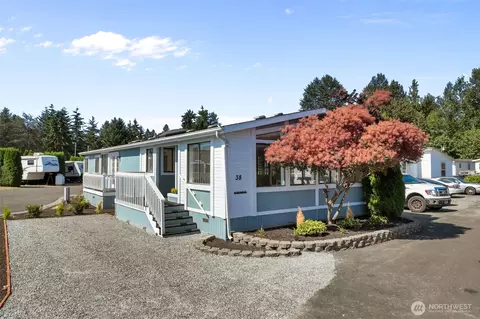 9810 State Ave #38, Marysville, WA 98270