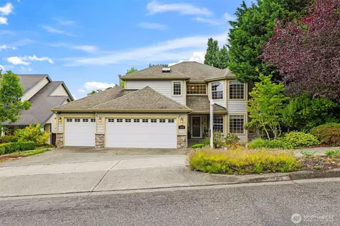 3918 Norpoint Way NE, Tacoma, WA 98422