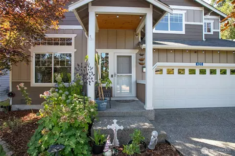 420 Barry Loop, Mount Vernon, WA 98274