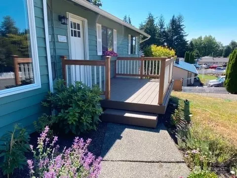 Exterior - 2216 179th St SE, Bothell, WA 98012 photo 5 of 6