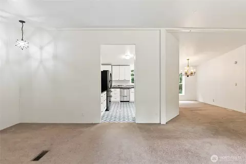 Living - 520 E Stadium Beach Rd W, Grapeview, WA 98546 photo 10 of 10