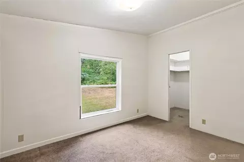 Bedroom - 520 E Stadium Beach Rd W, Grapeview, WA 98546 photo 10 of 10