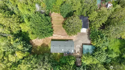 View/Area - 520 E Stadium Beach Rd W, Grapeview, WA 98546 photo 1 of 2