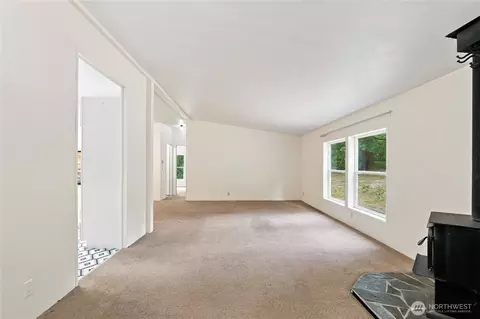 Living - 520 E Stadium Beach Rd W, Grapeview, WA 98546 photo 8 of 10