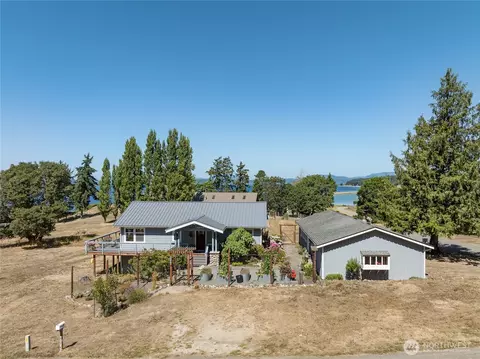 130 Perkins Ln, Lopez Island, WA 98261
