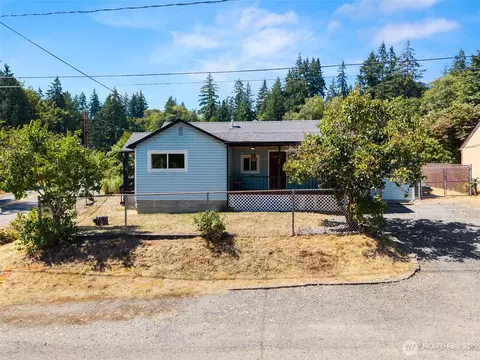 1159 Hazel Ave NW, Bremerton, WA 98312