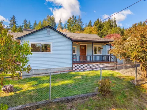 1159 Hazel Ave NW, Bremerton, WA 98312