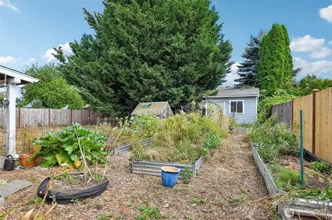 Exterior - 508 Eldredge Ave NW, Orting, WA 98360 photo 7 of 10