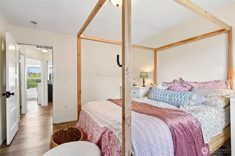 Bedroom - 508 Eldredge Ave NW, Orting, WA 98360 photo 6 of 6
