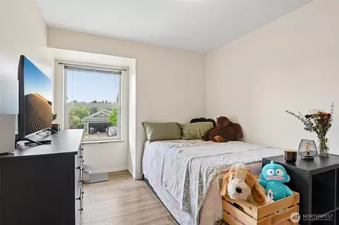 Bedroom - 508 Eldredge Ave NW, Orting, WA 98360 photo 1 of 6